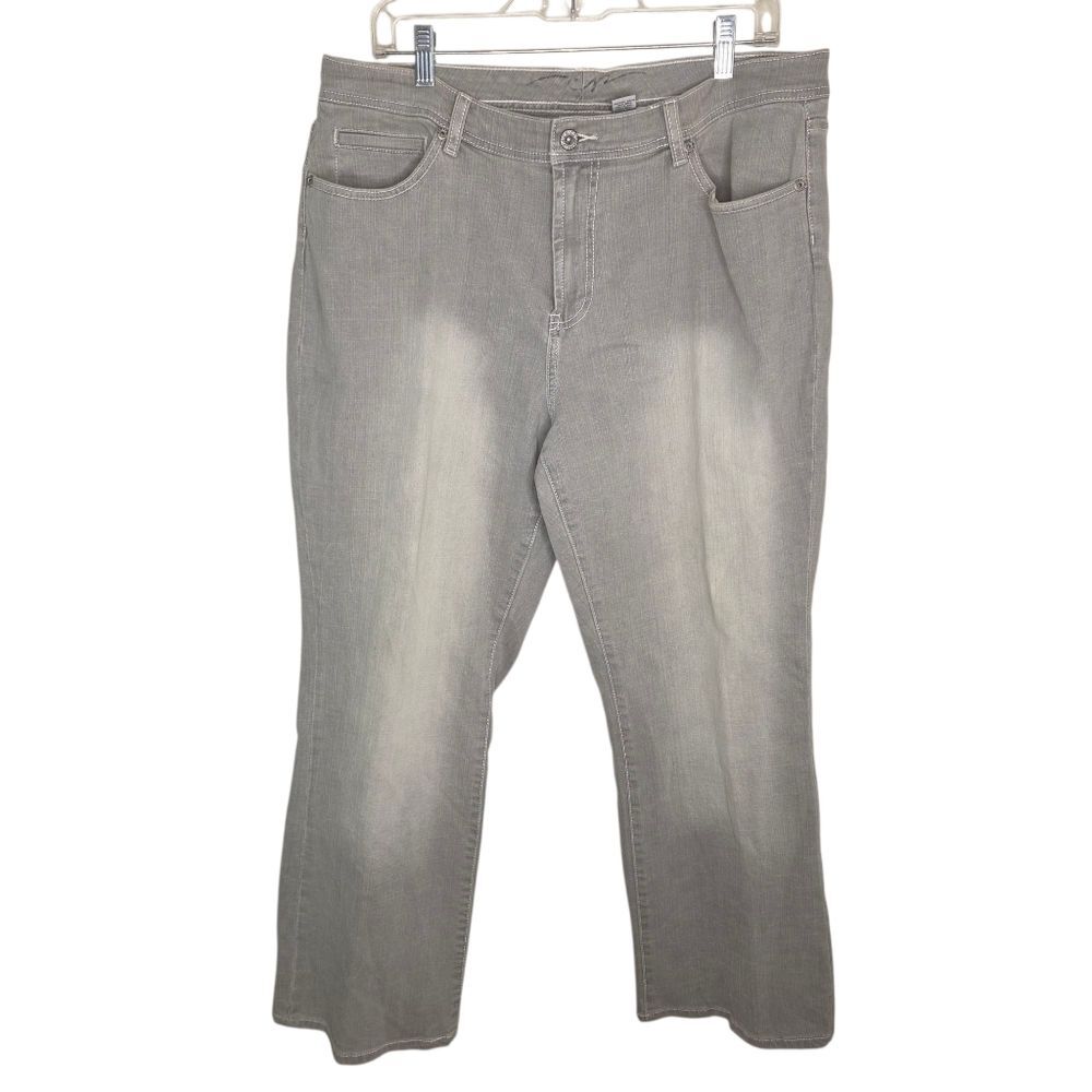 Chico's Platinum Gray Quartz Straight Leg Denim Jeans Size 2.5 Short 14 Short